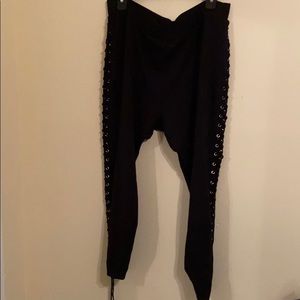 Laced up leggings